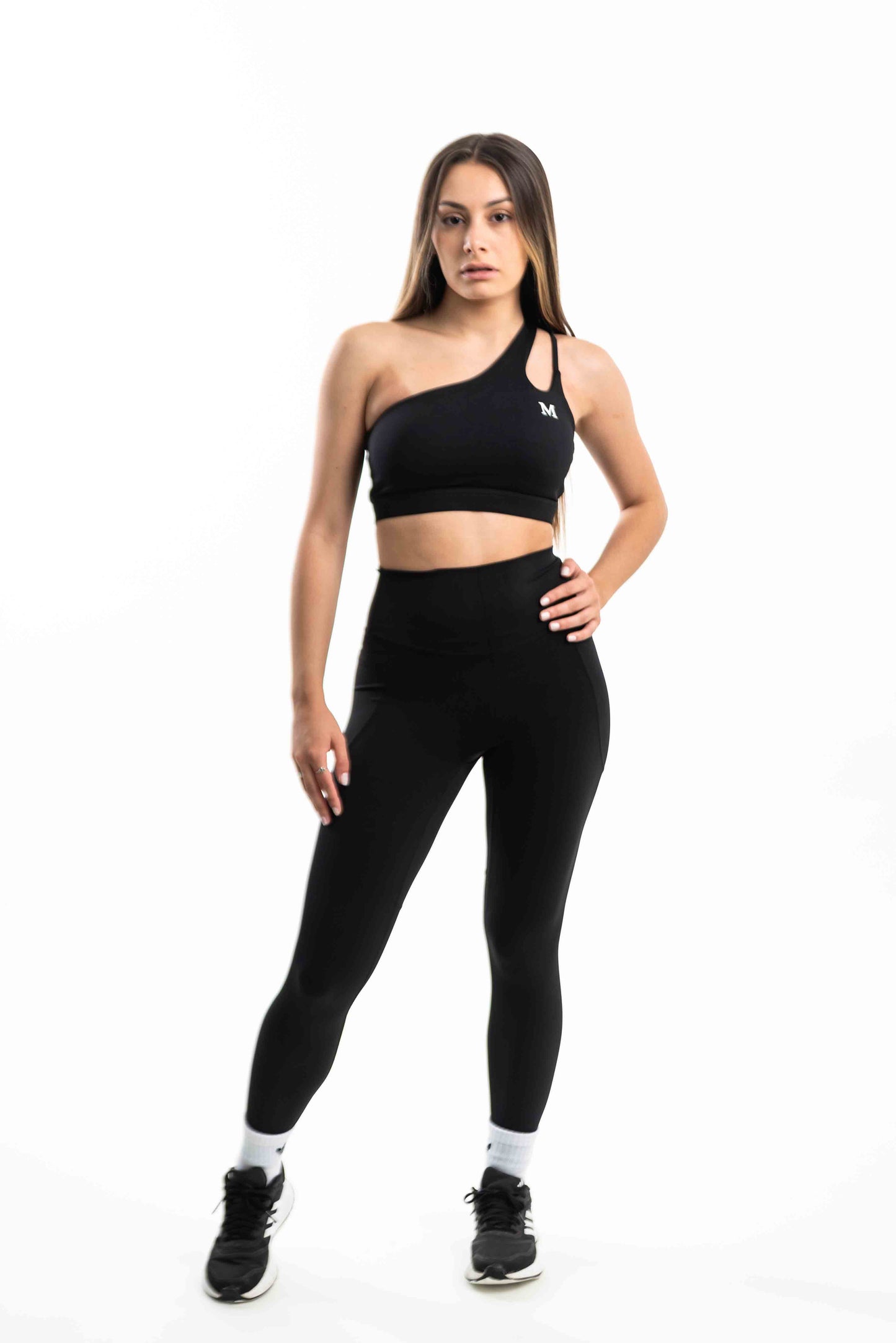 Conjunto Essentials Largo
